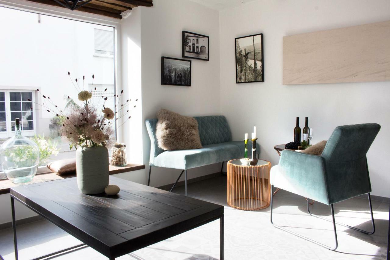Zur Alten Rebe Ferienhaus Und Weingut Konz Esterno foto
