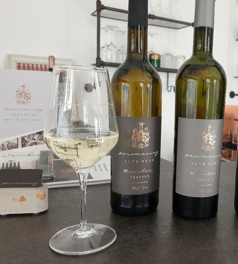 Zur Alten Rebe Ferienhaus Und Weingut Konz Esterno foto